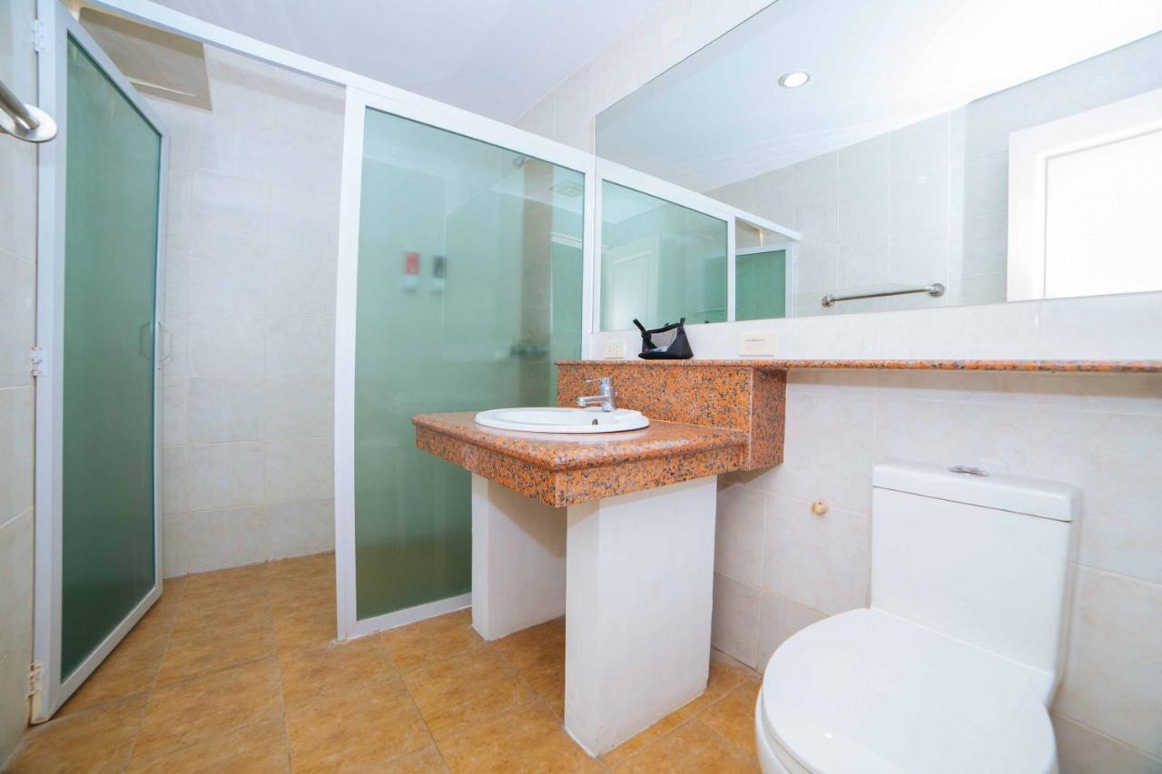 Reddoorz Premium @ Korea Town Angeles City Экстерьер фото